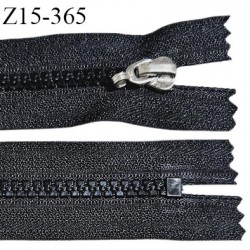 Fermeture zip moulée 15 cm non séparable couleur noir largeur 3.2 cm zip moulée longueur 15 cm largeur 6 mm prix à la pièce