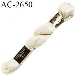 Echevette de coton perlé DMC 100% coton n°12 couleur crème prix pour une échevette de 25 g soit environ 300 mètres