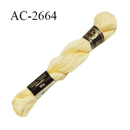 Echevette de coton perlé DMC 100% coton n°5 couleur jaune pâle prix pour une échevette de 25 g soit environ 112 mètres