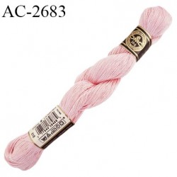 Echevette de coton perlé DMC 100% coton n°8 couleur rose poudré nacré prix pour une échevette de 25 g soit environ 200 mètres