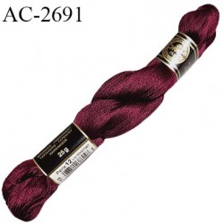 Echevette de coton perlé DMC 100% coton n°12 couleur bordeaux prix pour une échevette de 25 g soit environ 300 mètres
