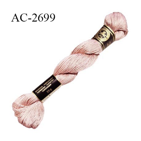Echevette de coton perlé DMC 100% coton n°12 couleur peau rosée prix pour une échevette de 25 g soit environ 300 mètres