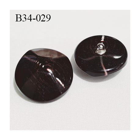 Bouton 34 mm en pvc couleur marron foncé à facette accroche avec un anneau prix à l'unité
