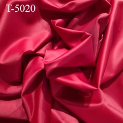 Tissu maillot de bain rouge haut de gamme lycra élasthanne largeur 92 cm 260 grs au m2 prix pour 10 centimètres de longueur