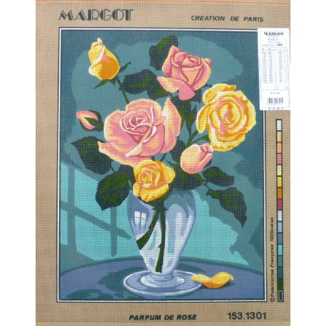 Canevas à broder 40 x 50 cm marque MARGOT création de Paris thème fleurs PARFUM DE ROSE